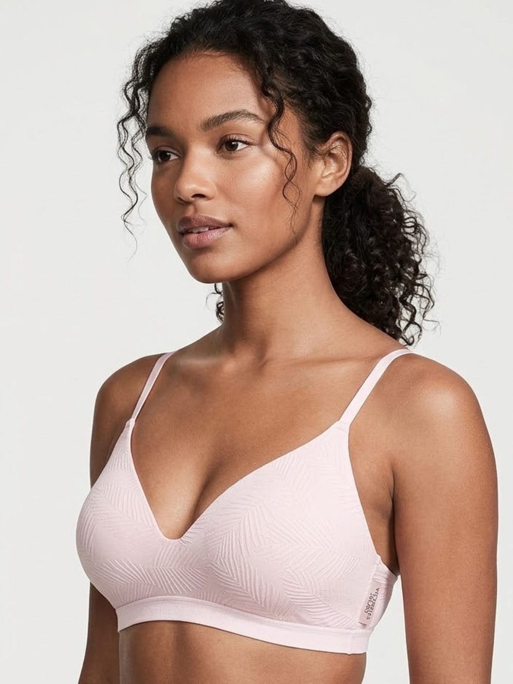 3/$60Victoria's Secret Lightly Lined Wireless Bra Pink 34B